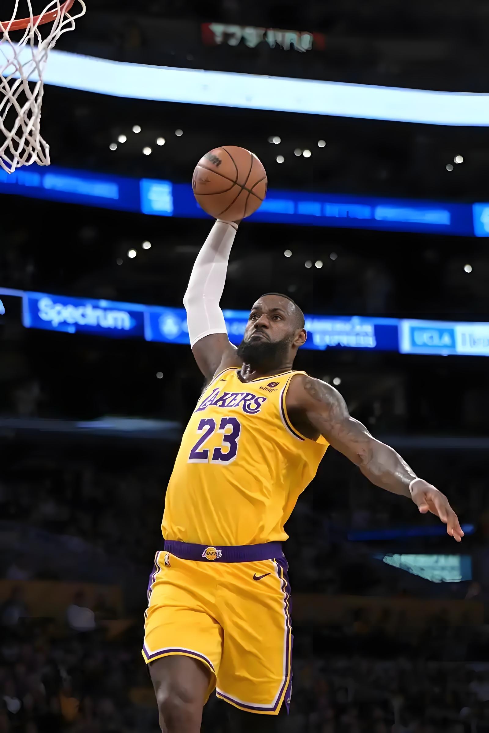 赛地聚焦——NBA季后赛赛后热度飙升;密尔沃基雄鹿复出首秀;管理层满意;训练强度明显提升的简单介绍 赛地聚焦——NBA季后赛赛后热度飙升;密尔沃基雄鹿复出首秀;管理层满意;训练强度明显提升的简单介绍